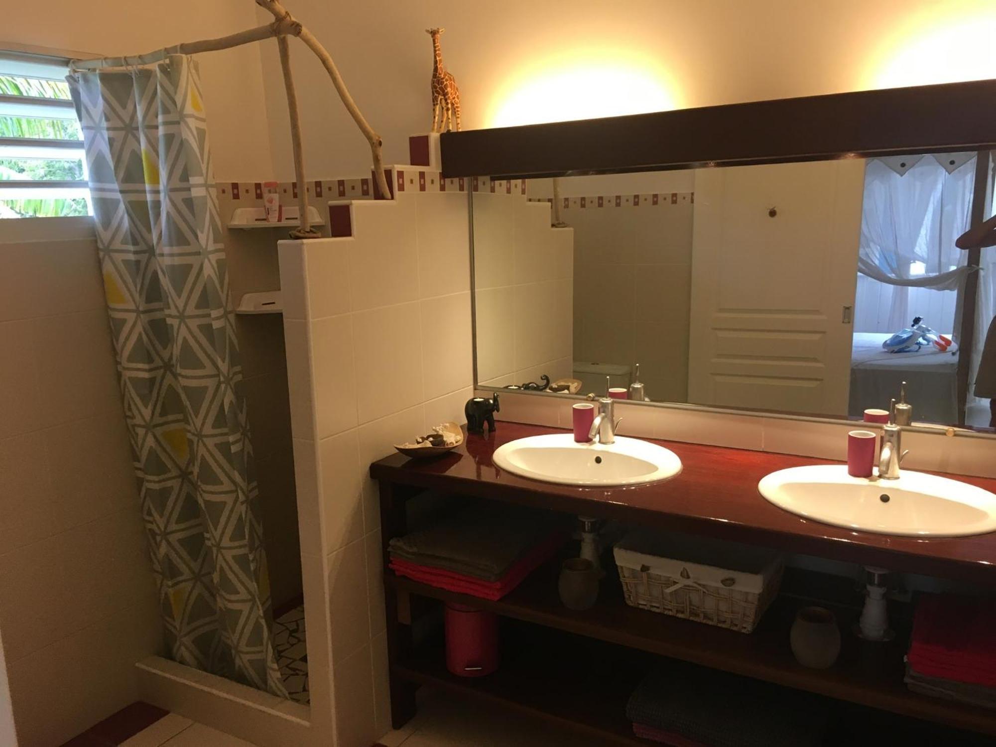 Au Bel'Vue Chez Sandrine "Gite & Chambre D'Hotes" Le Moule Ngoại thất bức ảnh