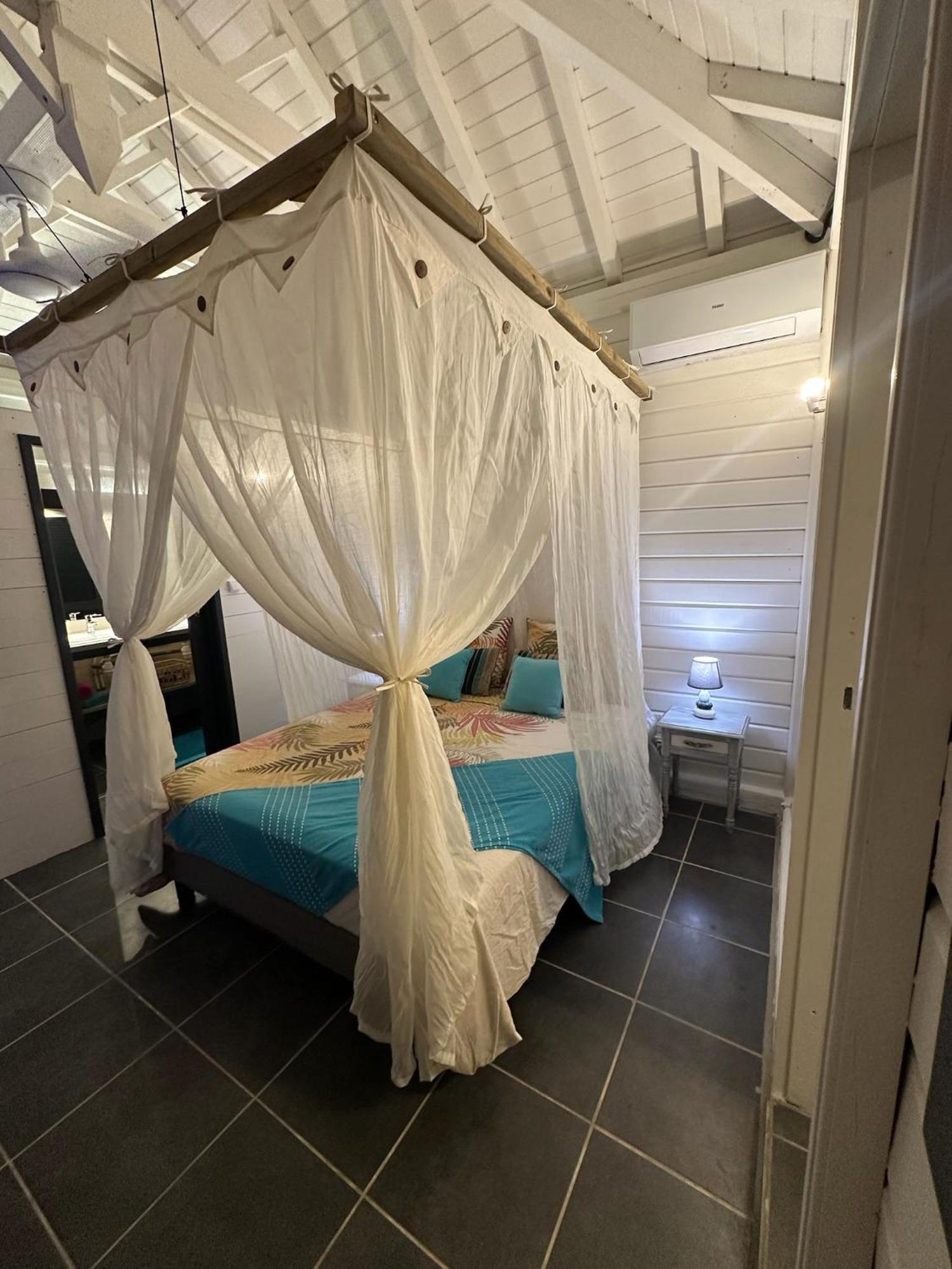 Au Bel'Vue Chez Sandrine "Gite & Chambre D'Hotes" Le Moule Ngoại thất bức ảnh